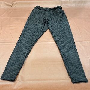 Charlotte Russe Black Textured Women’s Leggings